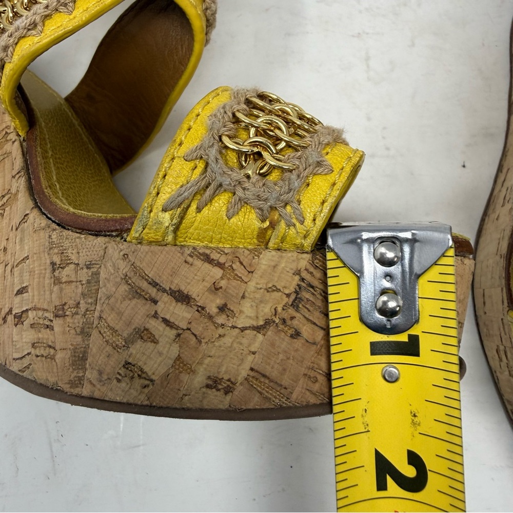 Tory Burch Lucian YellowLeather Gold Chain Strappy Cork Wedge Sandals Women’s 8M - Picture 10 of 12